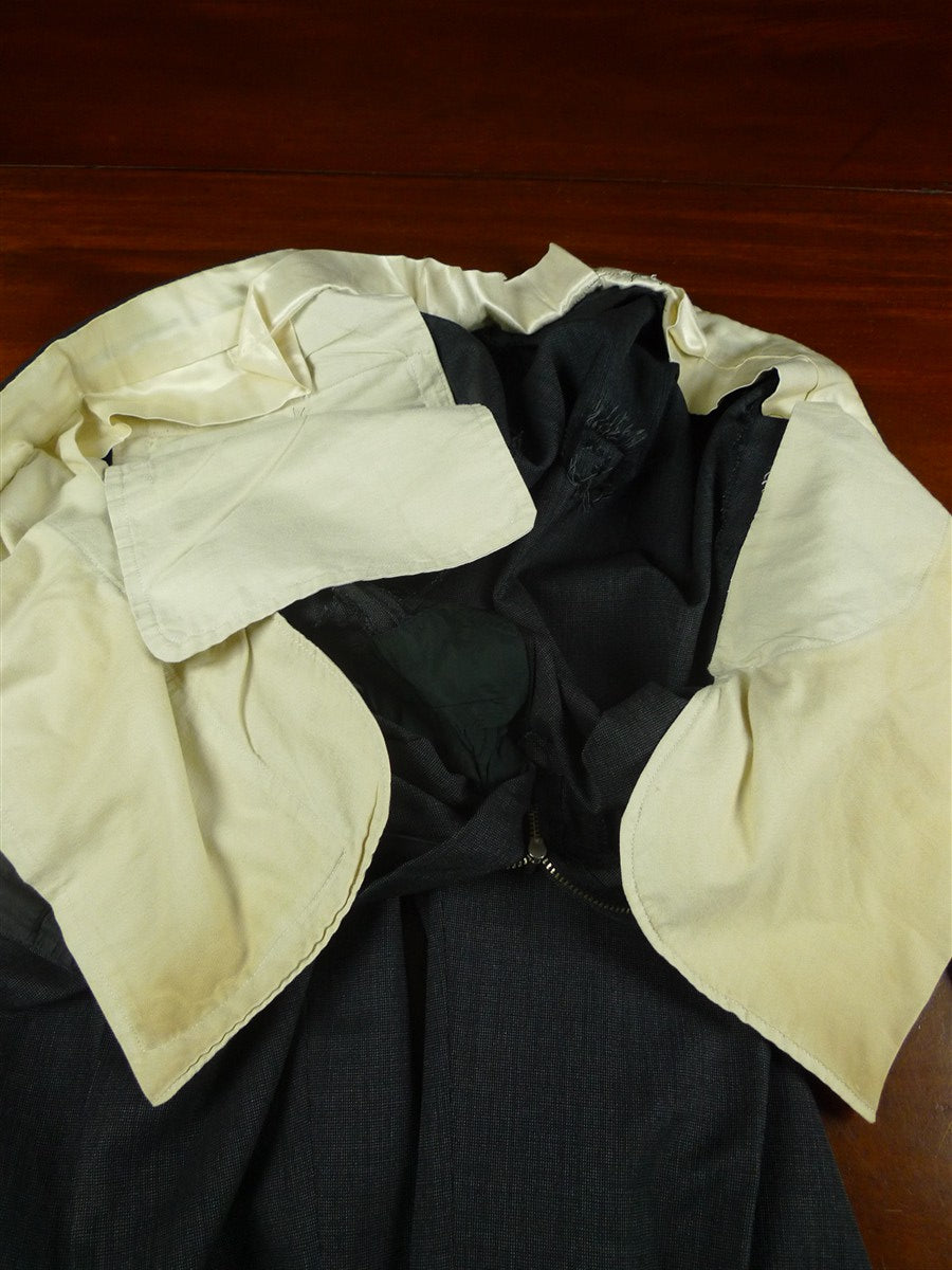 26/1087 dege & skinner 2008 savile row bespoke grey nailhead weave worsted suit 48 regular to long (portly cut)