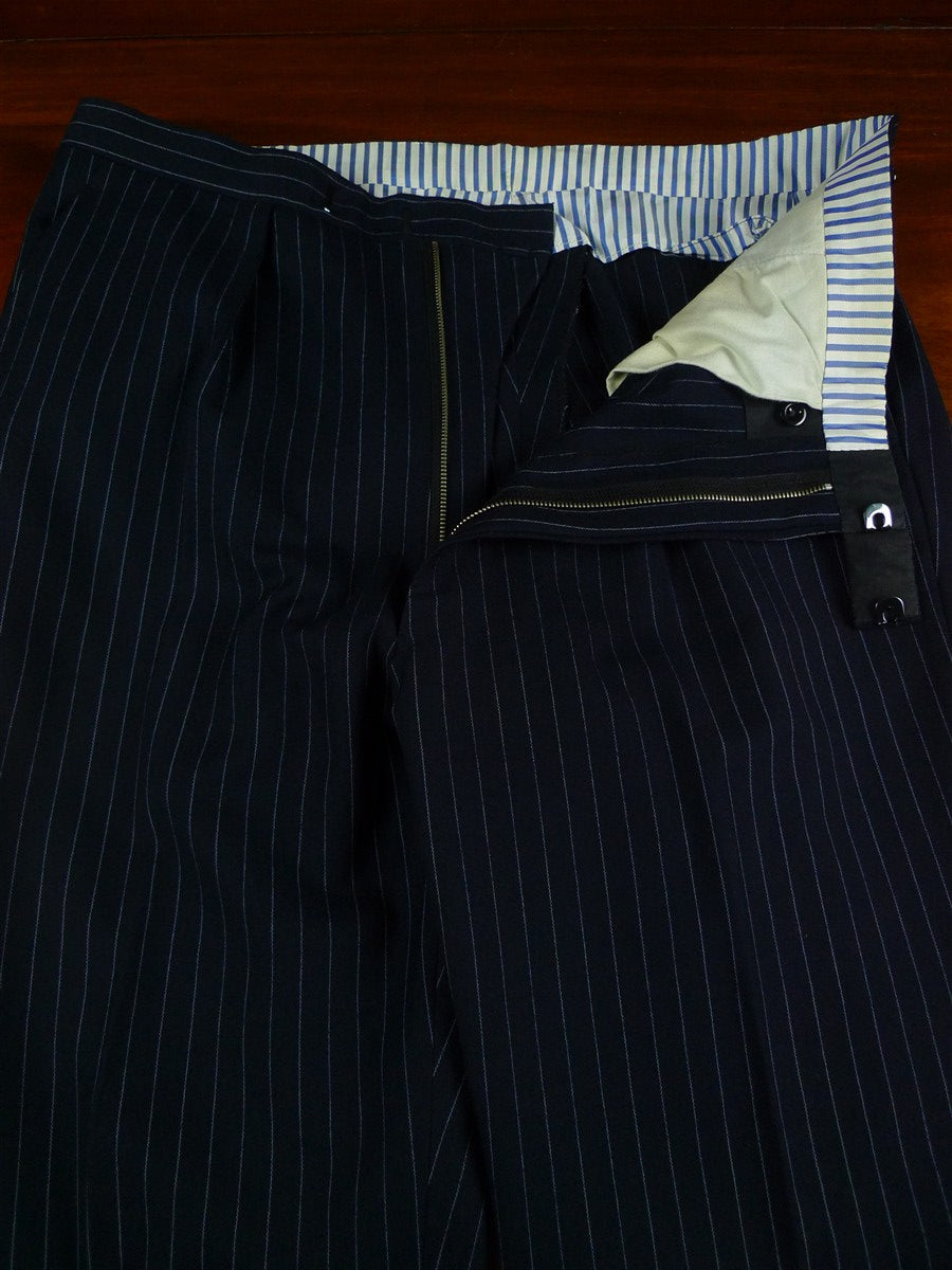 26/1117 near immaculate 1989 vintage savile row bespoke navy blue pin-stripe d/b worsted suit 42 regular to long