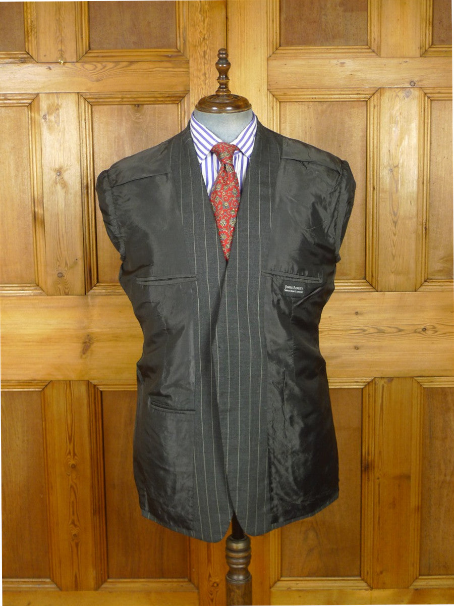 26/1112 vintage 1999 savile row bespoke grey pin-stripe worsted & mohair suit w/ 2 pr trs 43-44 regular