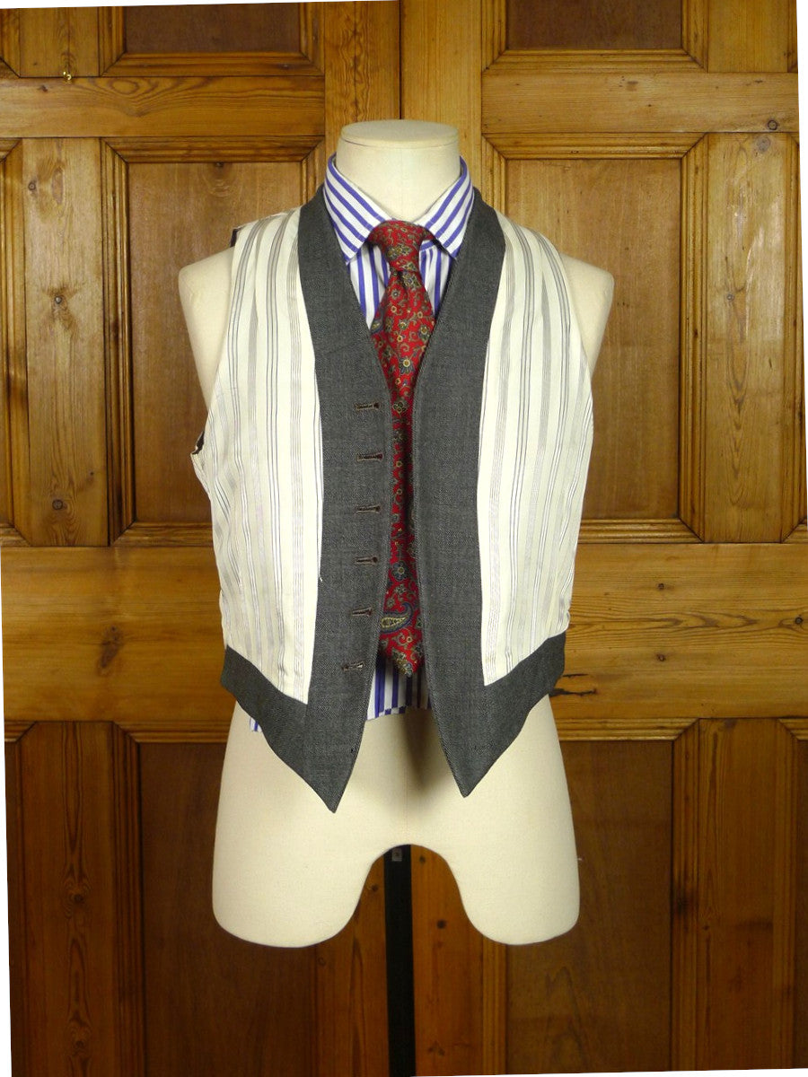 26/1123 immaculate 1950s vintage bespoke tailored grey pick weave morning wasitcoat 36
