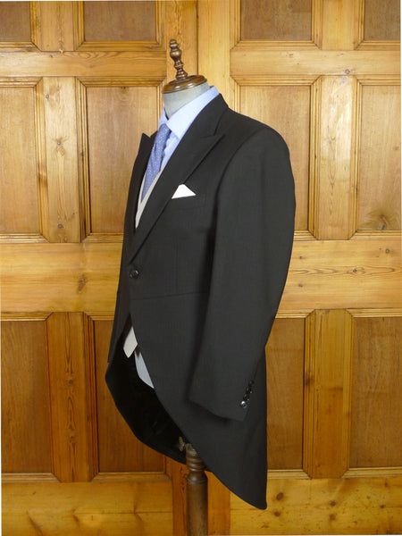 26/1108 immaculate ede & ravenscroft london black herringbone wool morning coat 40 regular