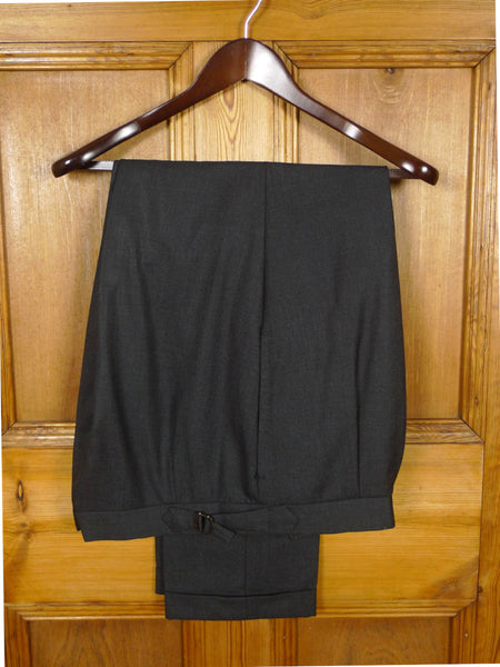 26/1124 h. huntsman & sons 2003 savile row bespoke grey worsted trouser 38