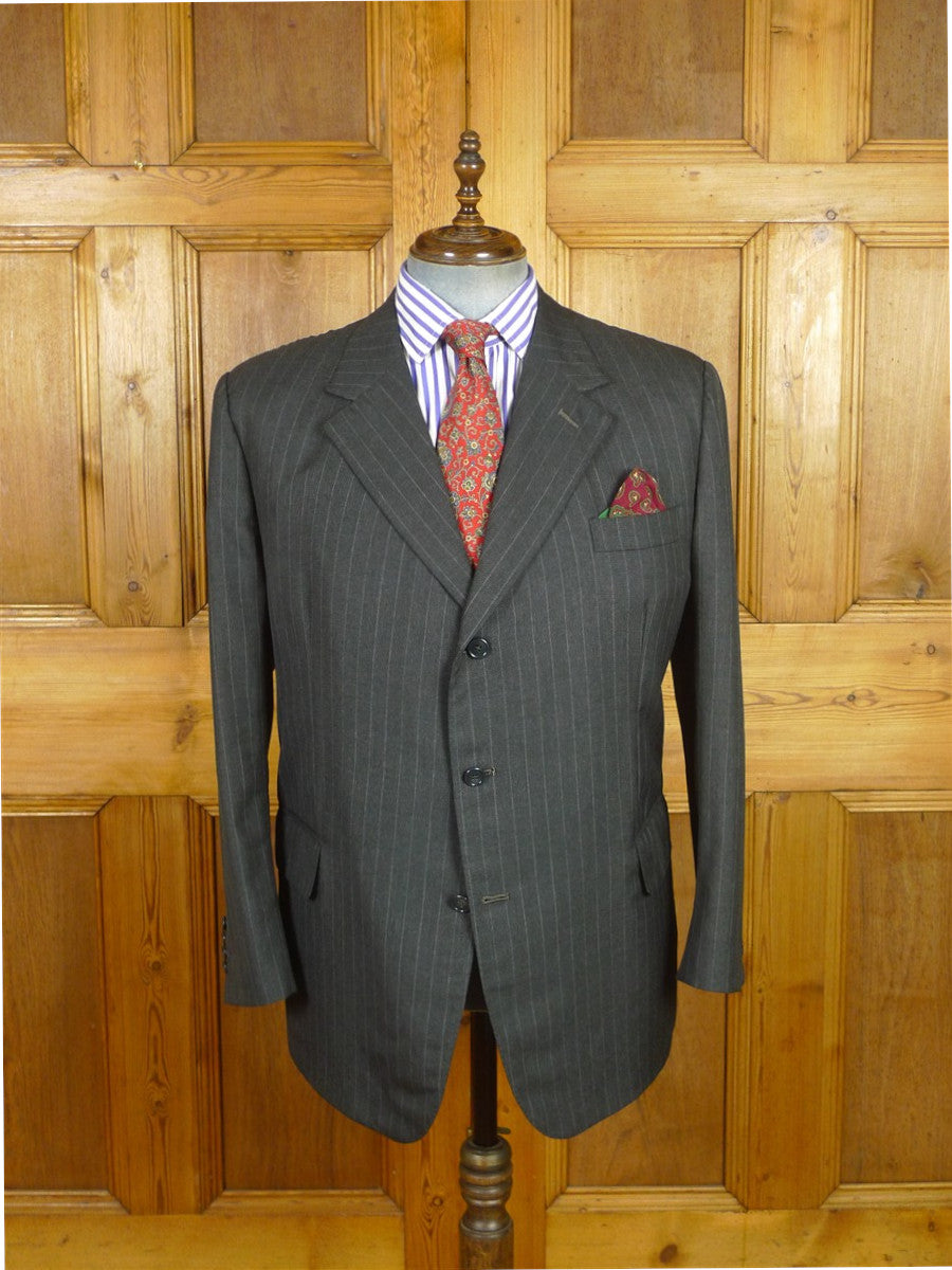26/1127 vintage airey & wheeler savile row bespoke grey pin-stripe worsted & mohair suit 48 short
