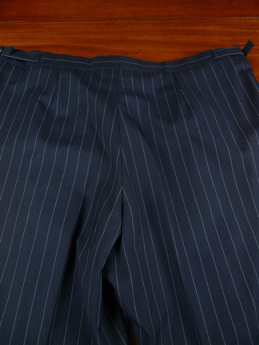 26/1126 vintage airey & wheeler savile row bespoke navy blue pin-stripe worsted suit 48 short