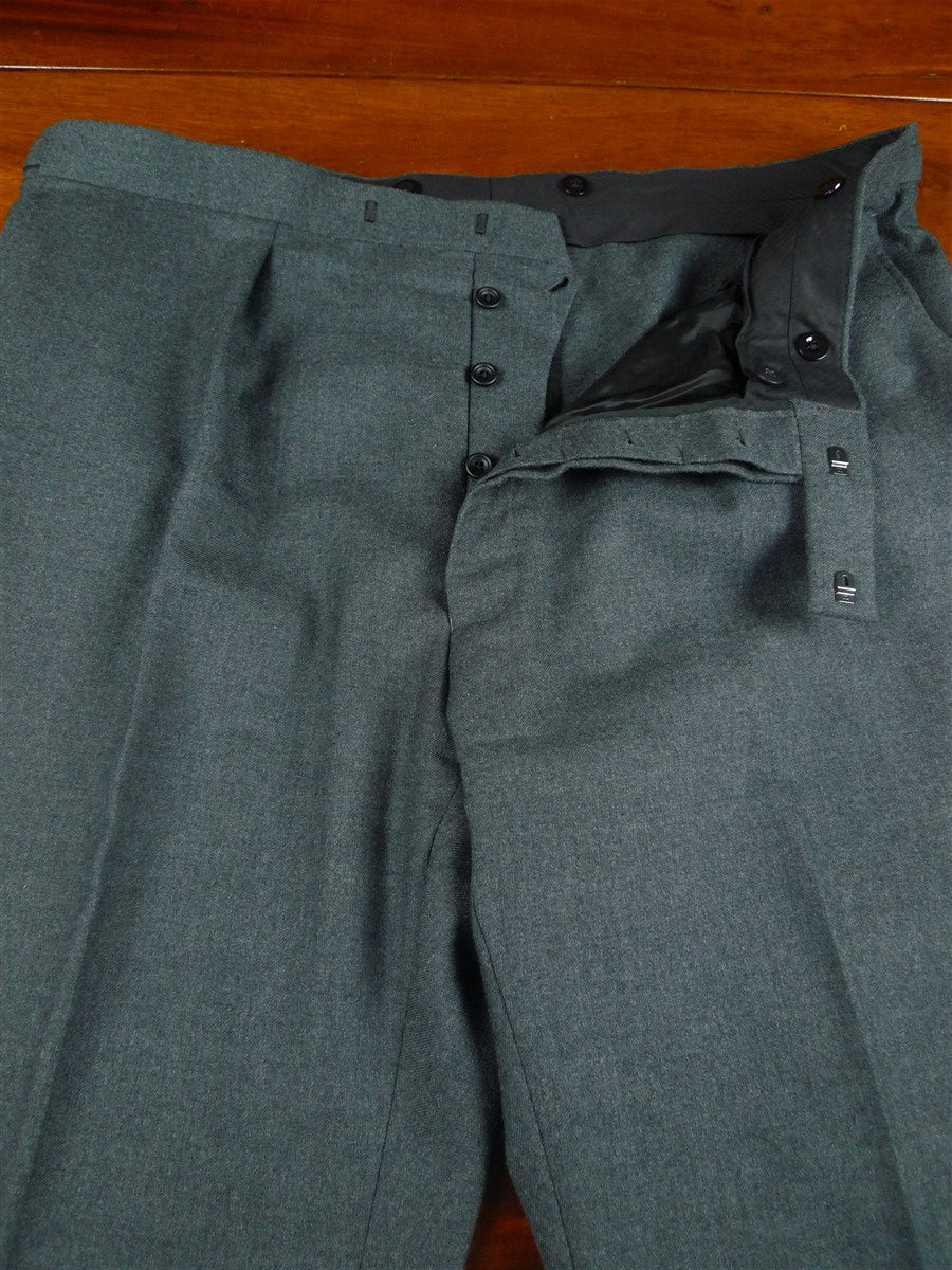 26/1139 immaculate cordings of piccadilly grey worsted flannel suit 48 regular