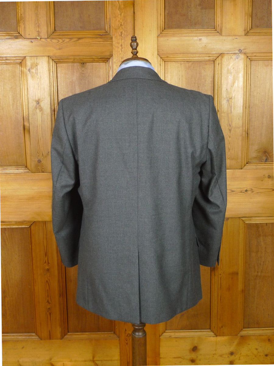 26/1139 immaculate cordings of piccadilly grey worsted flannel suit 48 regular